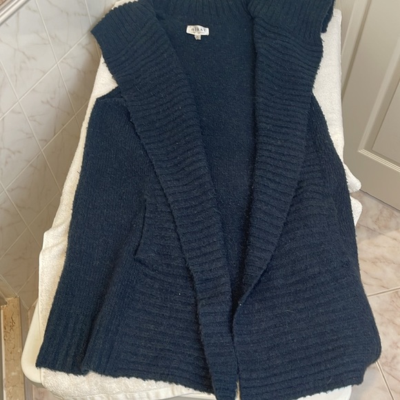 Navy Nikki Textured Knit Long Sleeveless Cardigan Snuggle Worthy size XL - Picture 2 of 11